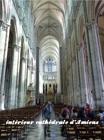 interieur cathédrale Amiens
