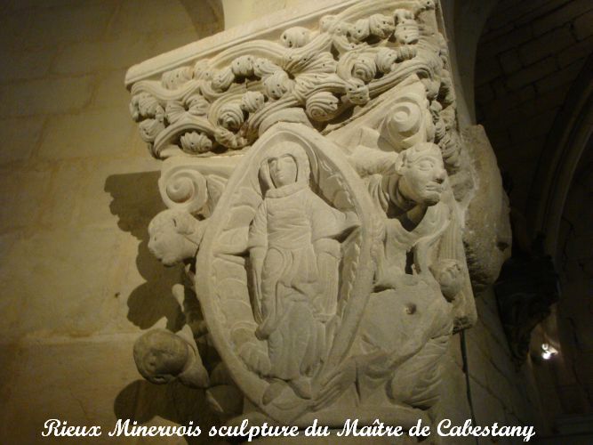 04chapiteau église romane Rieux minervois du maitre de Cabestany