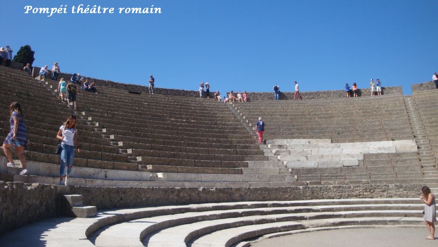 13 Pompéi théâtre romain